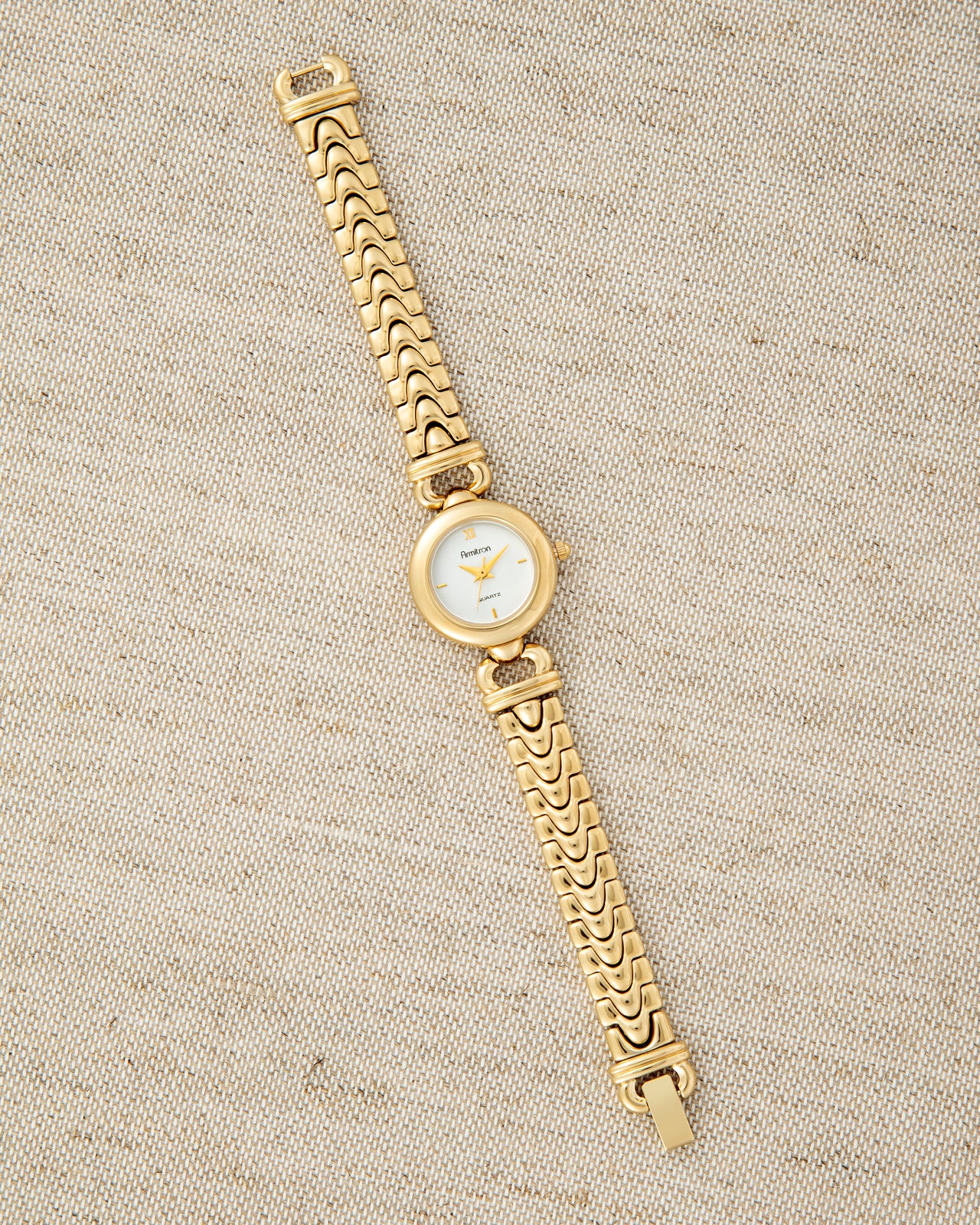 Vintage5468™ | Gold-Women-Armitron