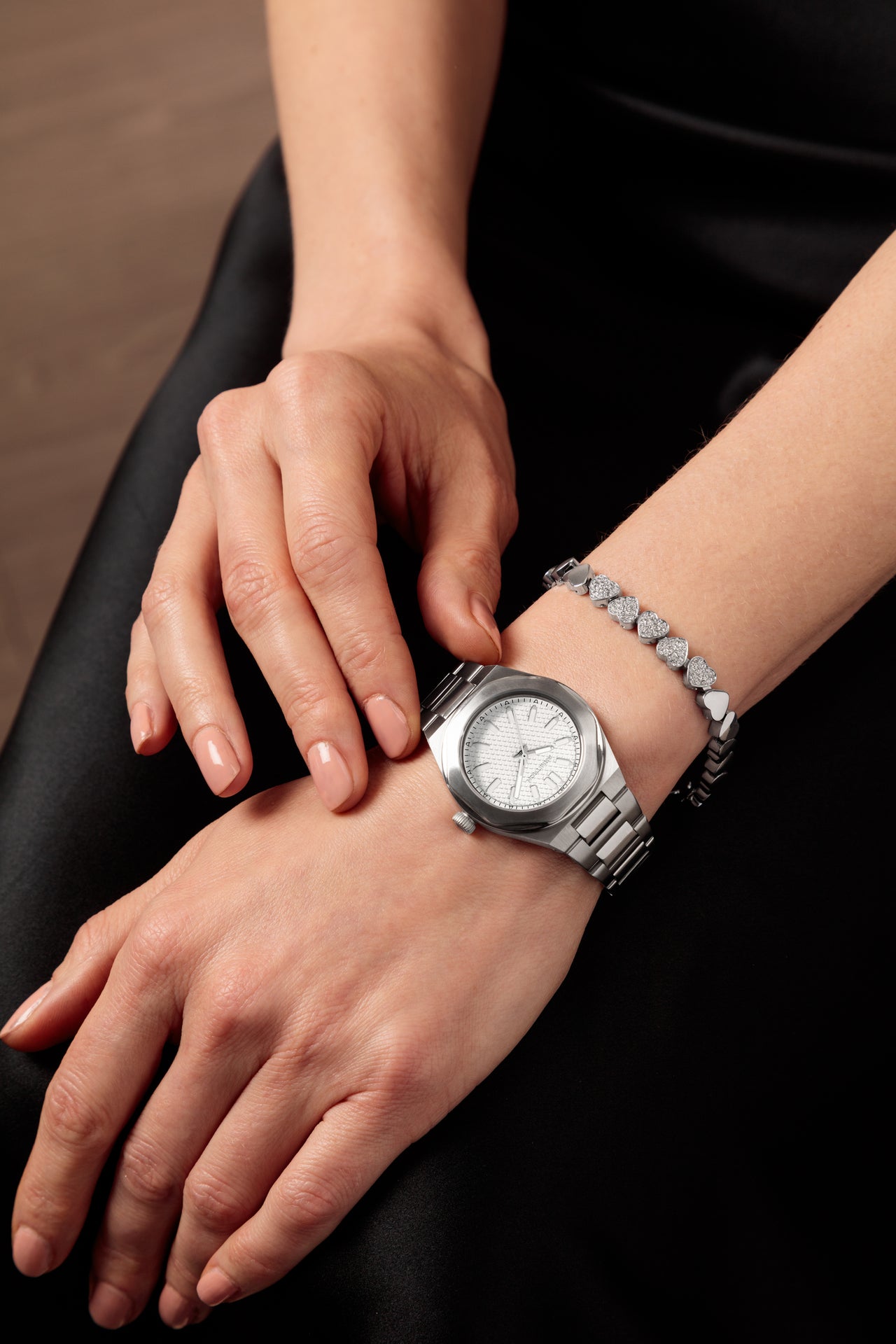Jacqueline™ | 36mm, Silver-Women-Armitron